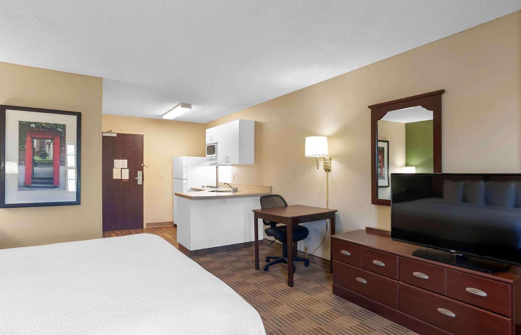 Extended America Select - Atlanta - - Rock Mill Rd Hotel 2*