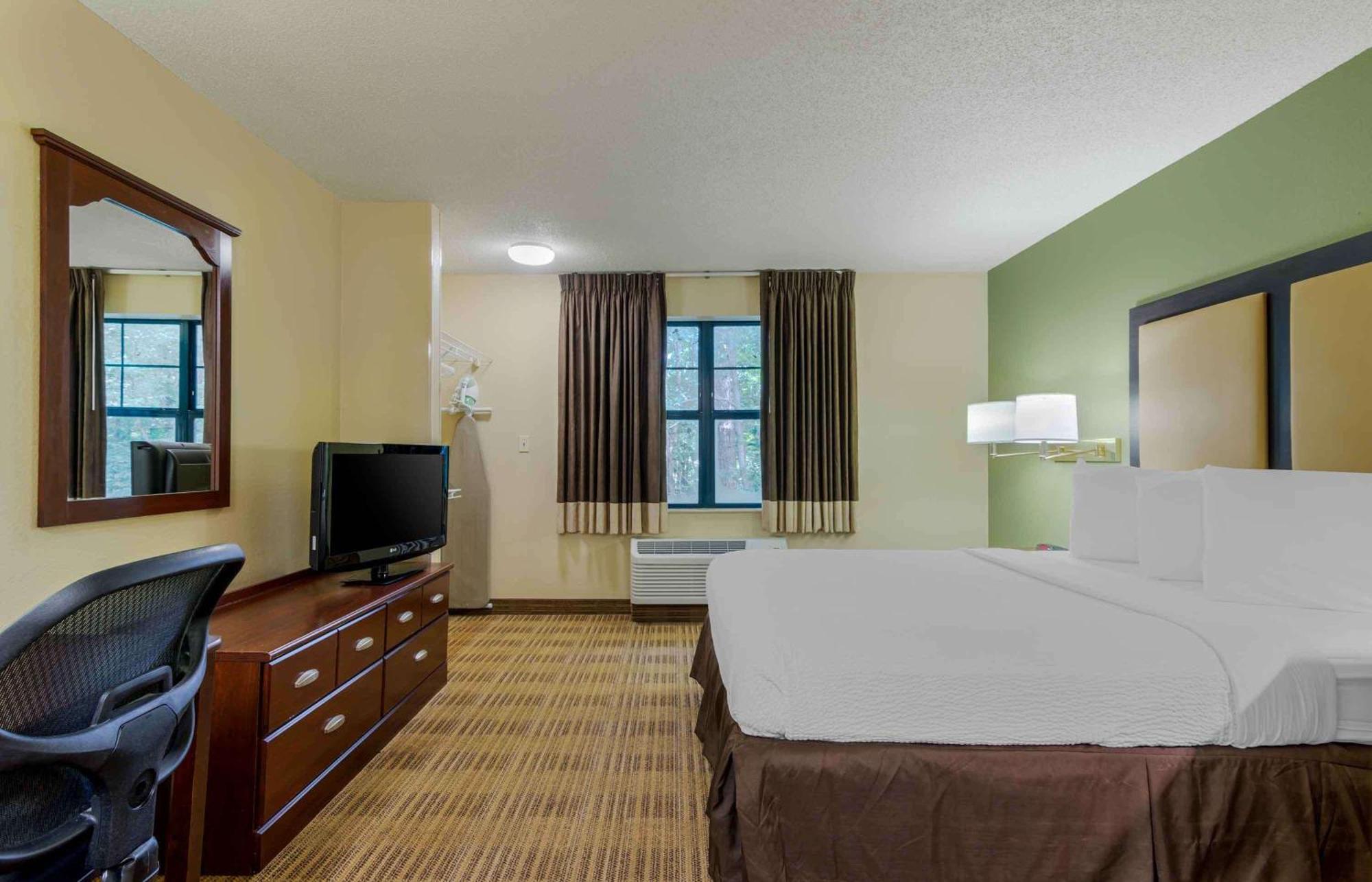 Extended America Select - Atlanta - - Rock Mill Rd 2*