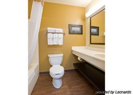 Extended America Select - Atlanta - - Rock Mill Rd